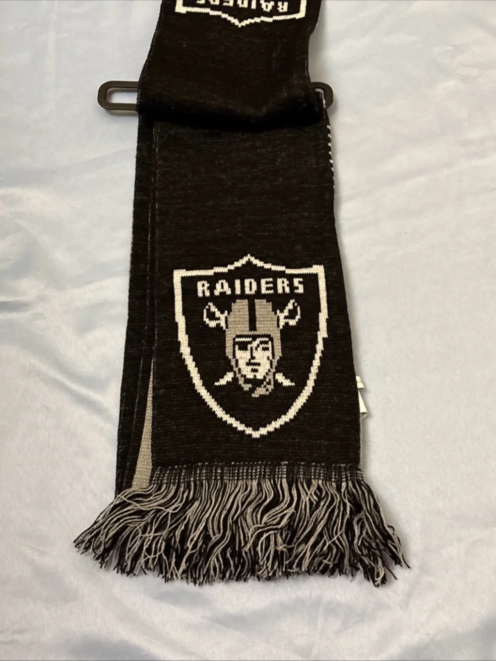 Forever Collectibles Oakland Raiders NFL Licensed Scarf Football